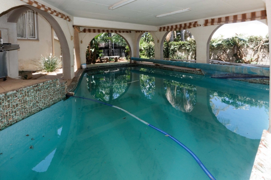 5 Bedroom Property for Sale in Wilkoppies North West